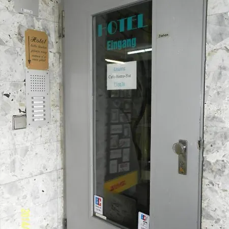 Am Theater 2* Pforzheim