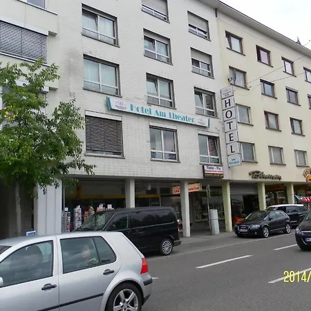 招待所 剧院酒店 普福尔茨海姆